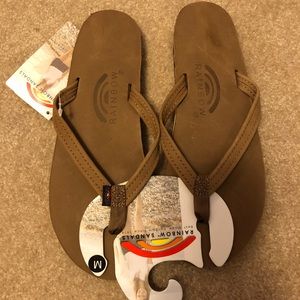 Rainbow flip flops 🌈